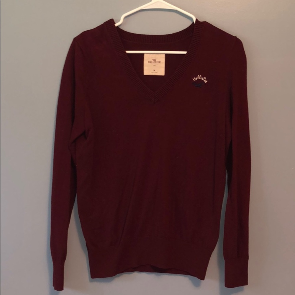 Hollister sweater